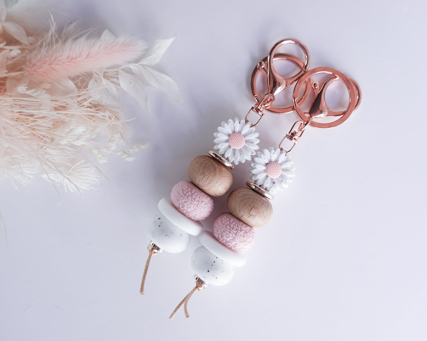 Speckle Daisy Keyrings