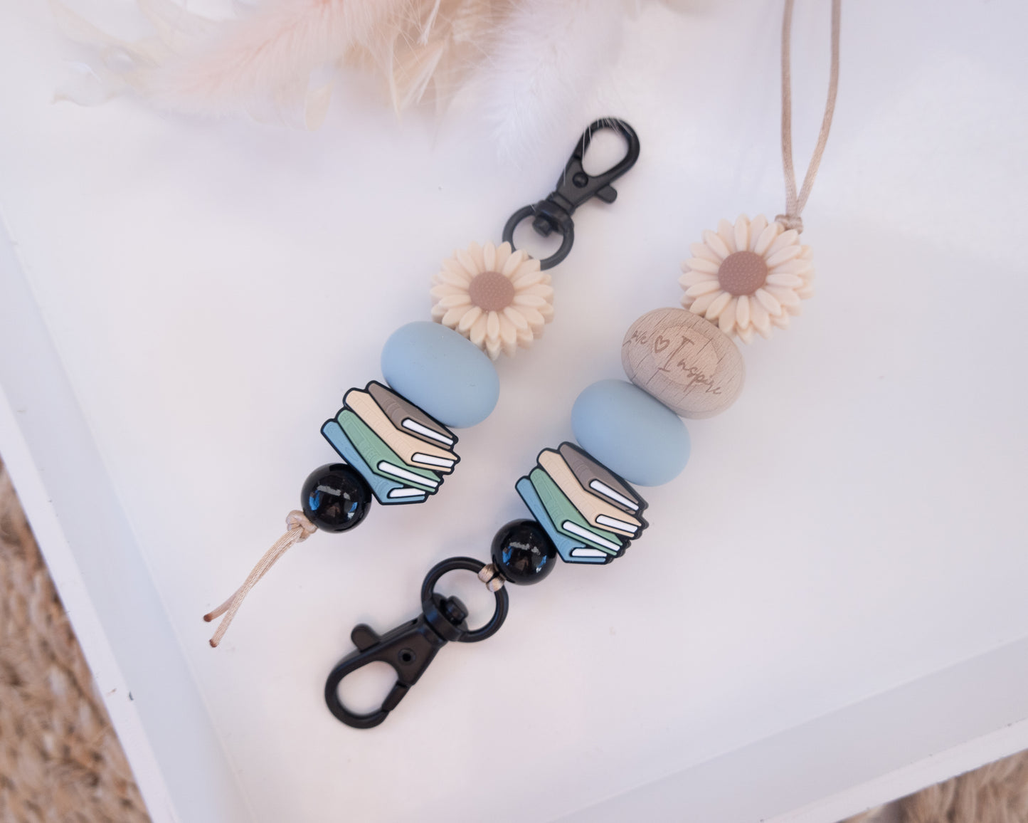 Daisy Teacher Lanyard & Mini Keyring Set