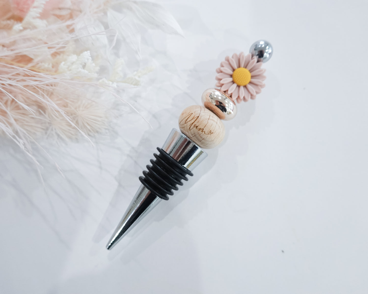 Blush Daisy Wine Stopper