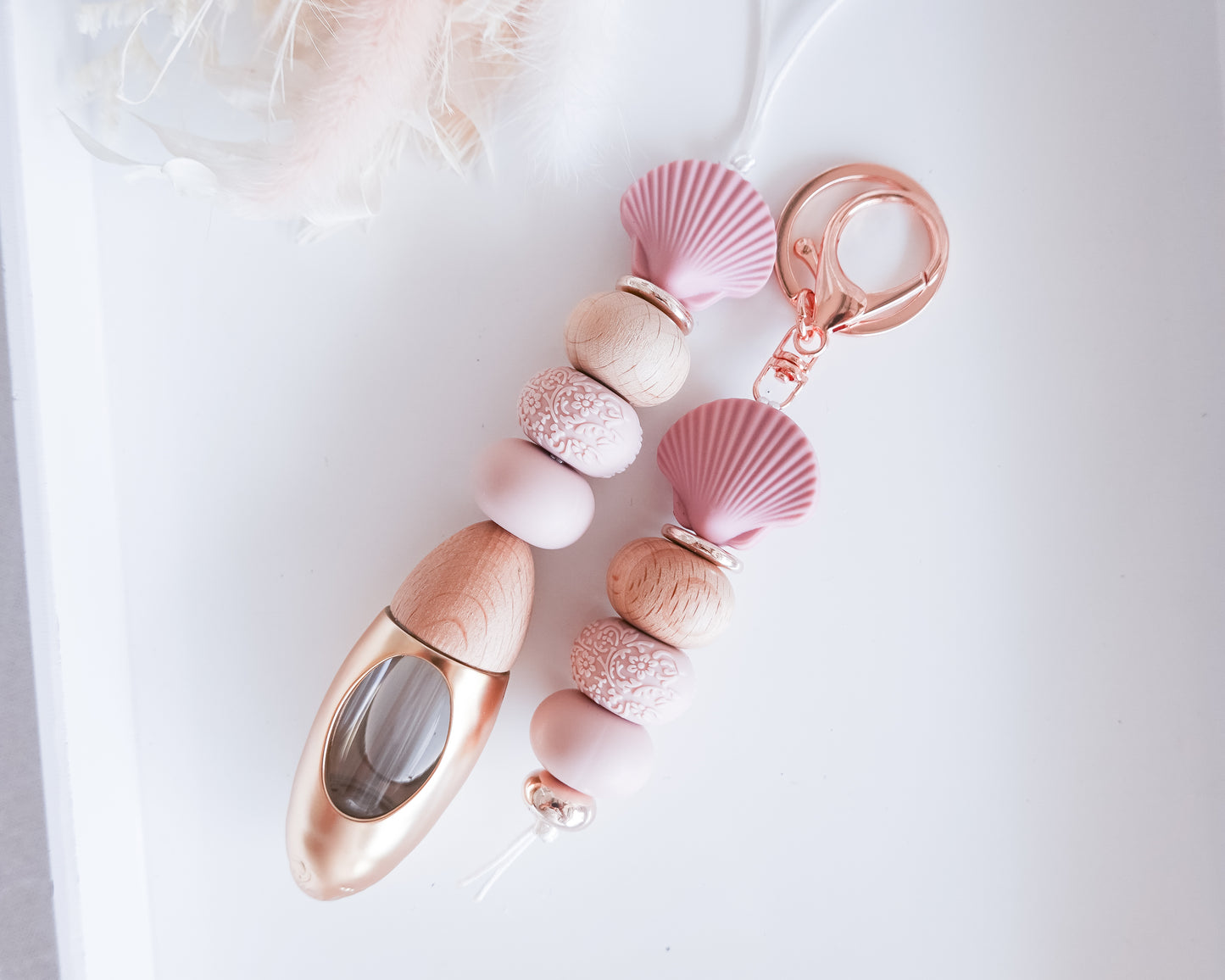 Shell Rose Diffuser Keyring Set