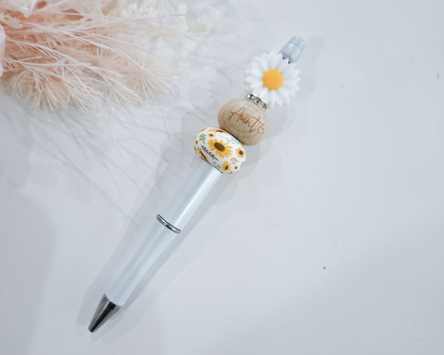 White/ Yellow Mother's Day Pen